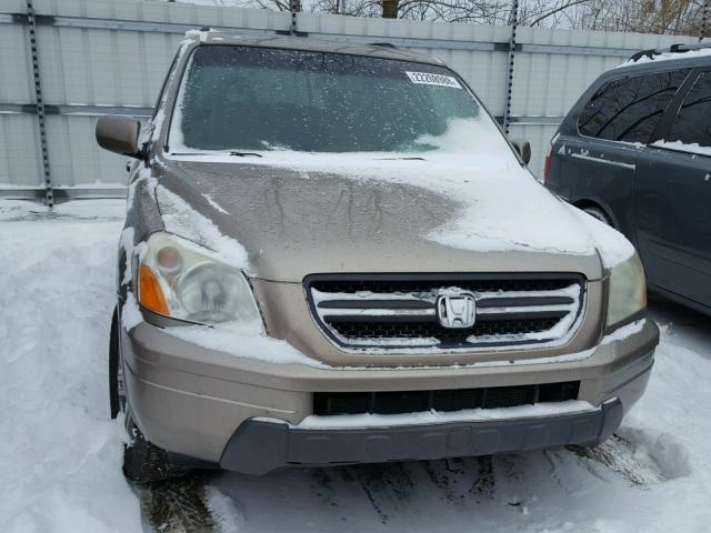 2HKYF18414H599093 - 2004 HONDA PILOT EX TAN photo 9