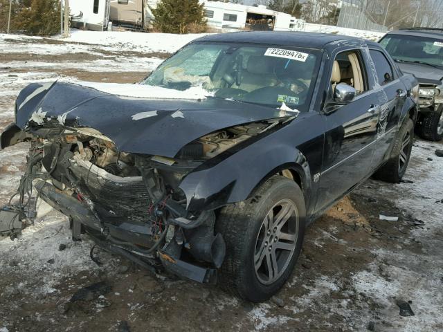 2C3KK63H87H868006 - 2007 CHRYSLER 300C BLACK photo 2