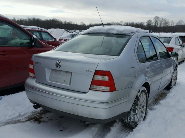 3VWVH69M54M001734 - 2004 VOLKSWAGEN JETTA GLI SILVER photo 4