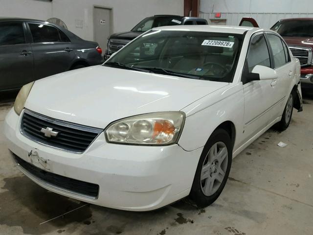 1G1ZT51826F156474 - 2006 CHEVROLET MALIBU LT WHITE photo 2