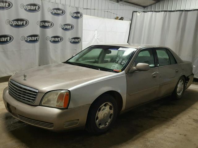 1G6KD54YX2U156880 - 2002 CADILLAC DEVILLE BEIGE photo 2