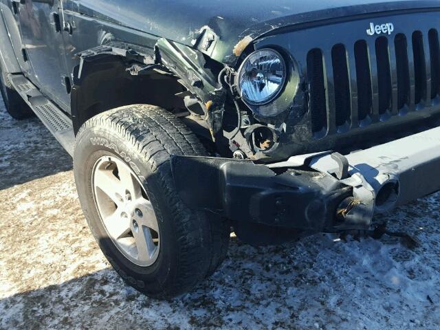 1J4BA3H1XBL501347 - 2011 JEEP WRANGLER U GREEN photo 9