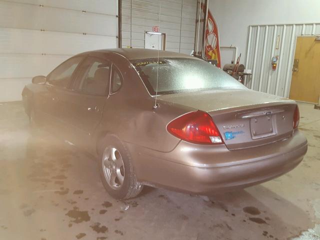 1FAFP53U72G179137 - 2002 FORD TAURUS SE BROWN photo 3