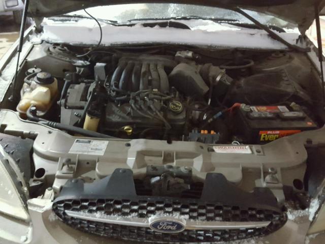 1FAFP53U72G179137 - 2002 FORD TAURUS SE BROWN photo 7