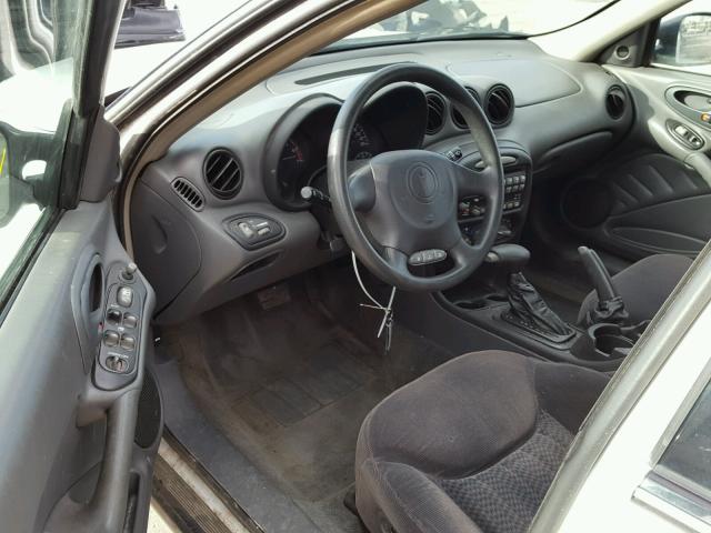 1G2NF52T41M598794 - 2001 PONTIAC GRAND AM S 白色 照片 9