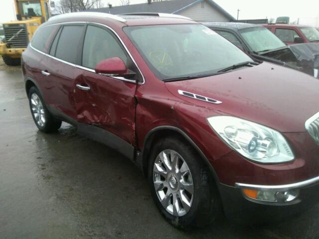 5GALRCED3AJ216566 - 2010 BUICK ENCLAVE CX RED photo 9