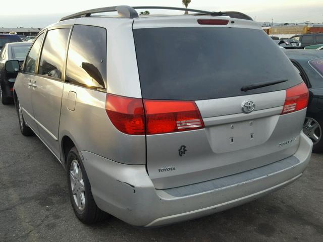 5TDZA23CX4S042264 - 2004 TOYOTA SIENNA CE SILVER photo 3