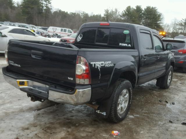 3TMLU4EN5EM152972 - 2014 TOYOTA TACOMA DOU BLACK photo 4