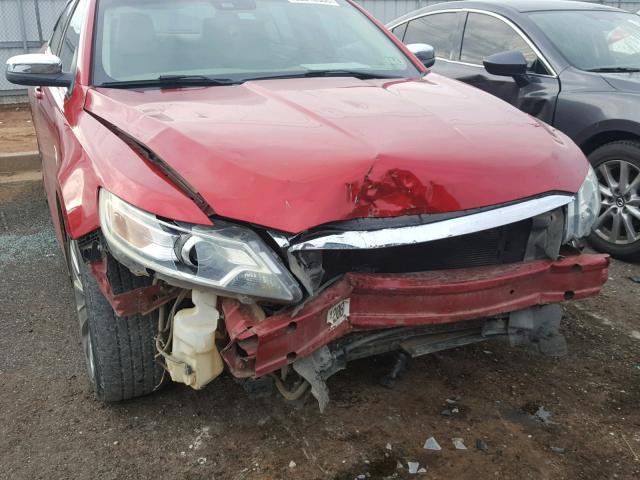 1FAHP2FW4AG141108 - 2010 FORD TAURUS LIM RED photo 9