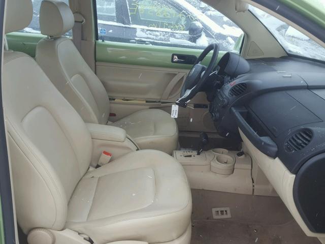 3VWCK31CX5M414812 - 2005 VOLKSWAGEN NEW BEETLE 绿色 照片 5