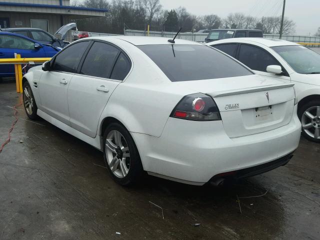 6G2ER57718L149644 - 2008 PONTIAC G8 WHITE photo 3