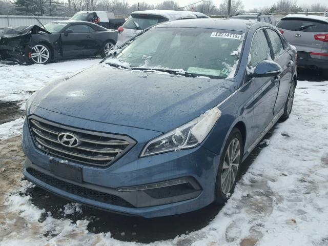 5NPE34AF0FH108931 - 2015 HYUNDAI SONATA SPO TEAL photo 2