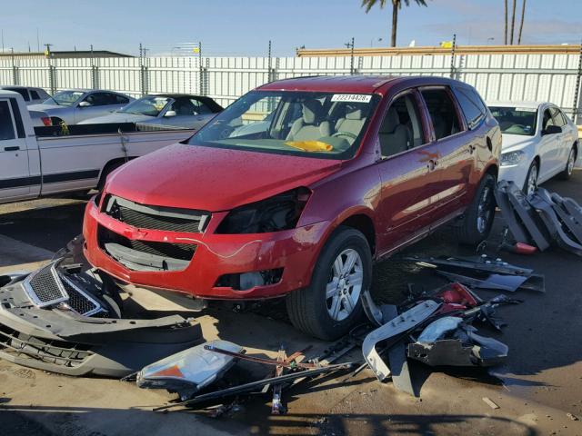 1GNKRJED6CJ278830 - 2012 CHEVROLET TRAVERSE L RED photo 2