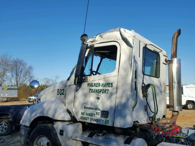 1FUJA6CK37LY51020 - 2007 FREIGHTLINER CONVENTION WHITE photo 10