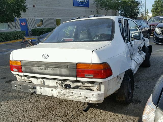 JT2AE04E4P0028723 - 1993 TOYOTA COROLLA WHITE photo 4