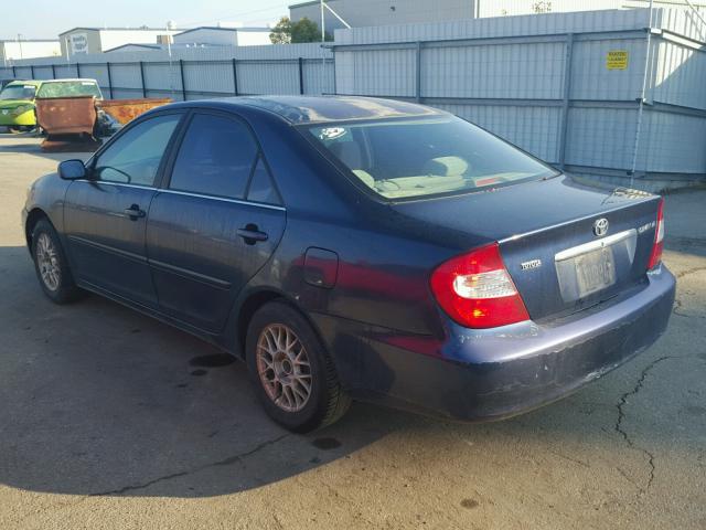 JTDBE32KX20103858 - 2002 TOYOTA CAMRY LE ლურჯი ფოტო 3
