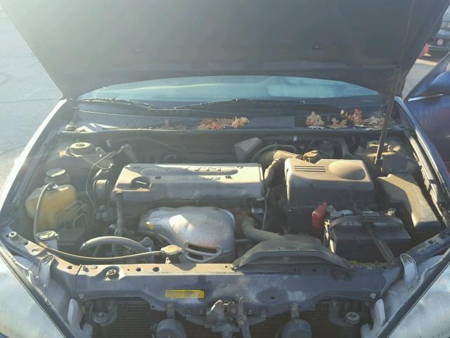 JTDBE32KX20103858 - 2002 TOYOTA CAMRY LE ლურჯი ფოტო 7