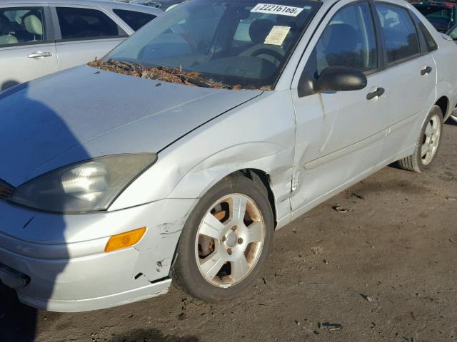 1FAFP38Z14W136947 - 2004 FORD FOCUS ZTS GRAY photo 9