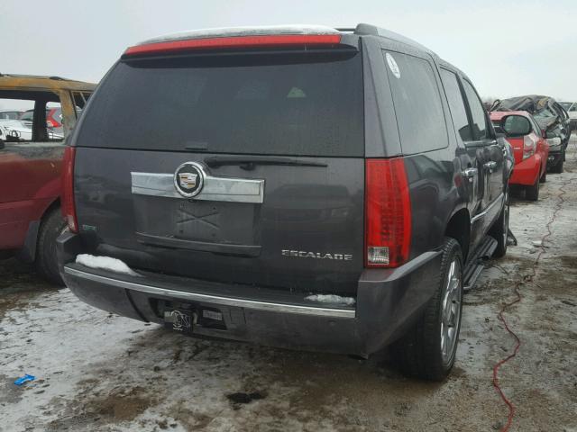 1GYUKAEF0AR111587 - 2010 CADILLAC ESCALADE GRAY photo 4