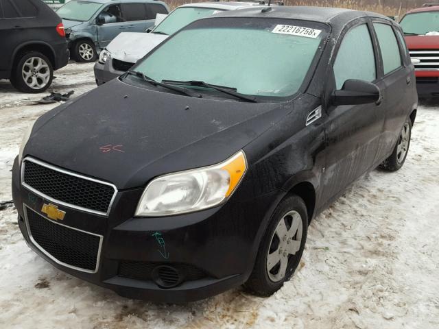 KL1TD66E59B326473 - 2009 CHEVROLET AVEO LS BLACK photo 2