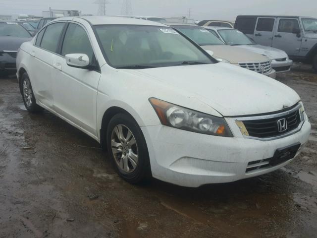 JHMCP26458C055678 - 2008 HONDA ACCORD LXP WHITE photo 1