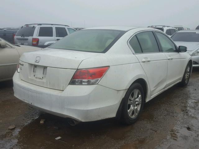 JHMCP26458C055678 - 2008 HONDA ACCORD LXP WHITE photo 4