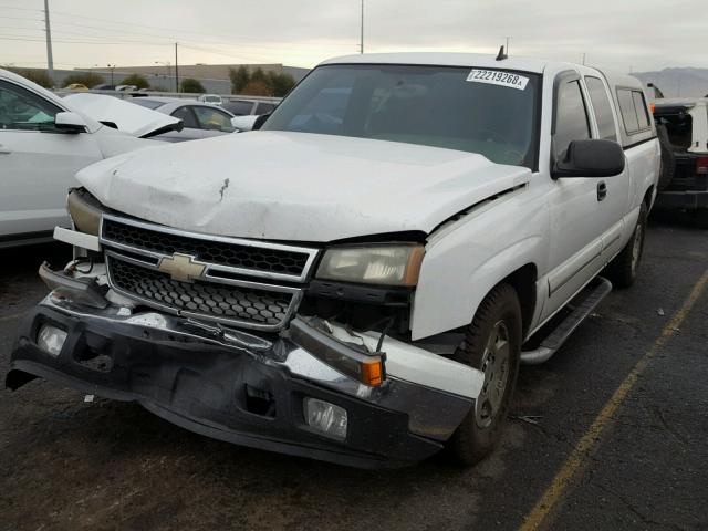 1GCEC19Z37Z203474 - 2007 CHEVROLET SILVERADO WHITE photo 2