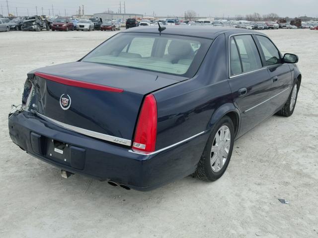 1G6KD57Y16U126085 - 2006 CADILLAC DTS BLUE photo 4