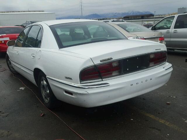 1G4CU5215W4626645 - 1998 BUICK PARK AVENU WHITE photo 3