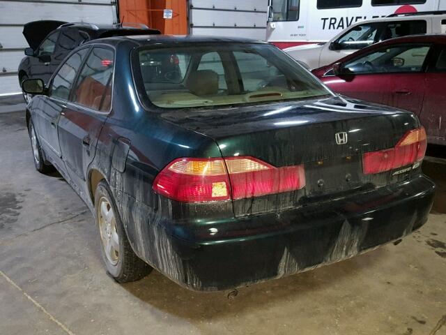 1HGCG1656YA803372 - 2000 HONDA ACCORD EX GREEN photo 3