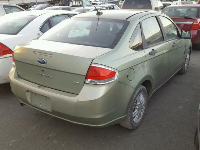 1FAHP35N28W228830 - 2008 FORD FOCUS SE GREEN photo 4