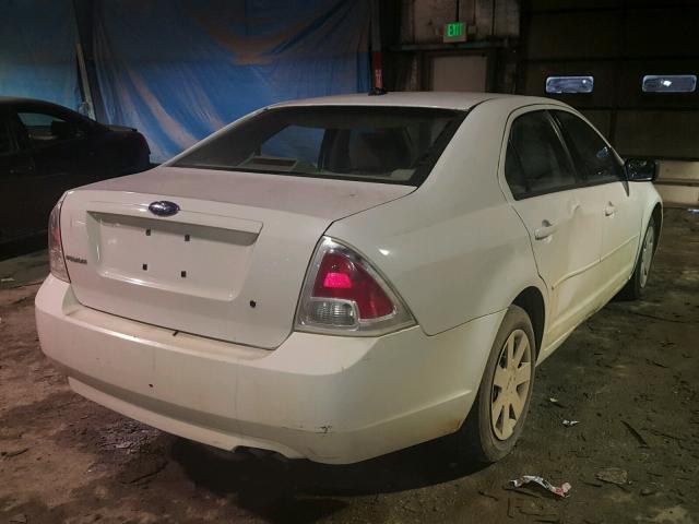 3FAHP06Z38R139349 - 2008 FORD FUSION S WHITE photo 4