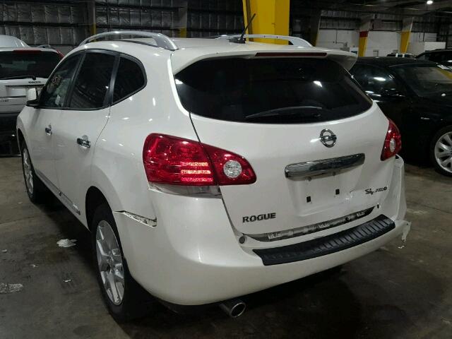 JN8AS5MVXBW290852 - 2011 NISSAN ROGUE S WHITE photo 3