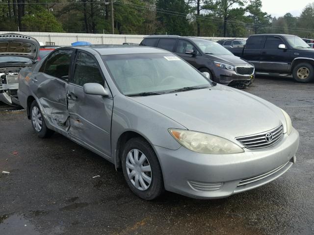 4T1BE32K56U664690 - 2006 TOYOTA CAMRY LE SILVER photo 1