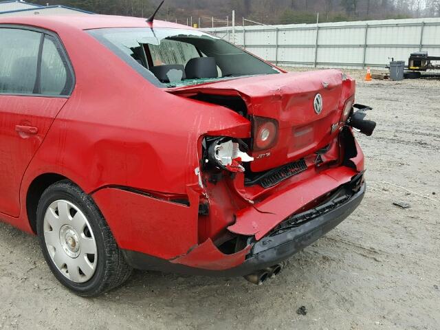 3VWJZ71K58M185168 - 2008 VOLKSWAGEN JETTA S RED photo 9