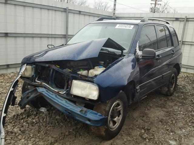 2CNBJ13C236907048 - 2003 CHEVROLET TRACKER BLUE photo 2