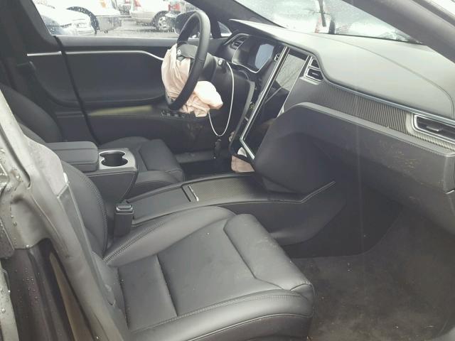 5YJSA1E45HF233117 - 2017 TESLA MODEL S 黑色 照片 5