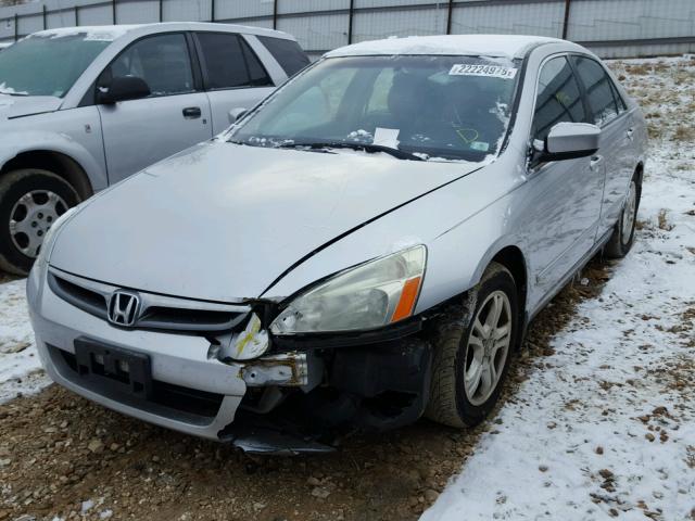 1HGCM568X6A090466 - 2006 HONDA ACCORD EX SILVER photo 2