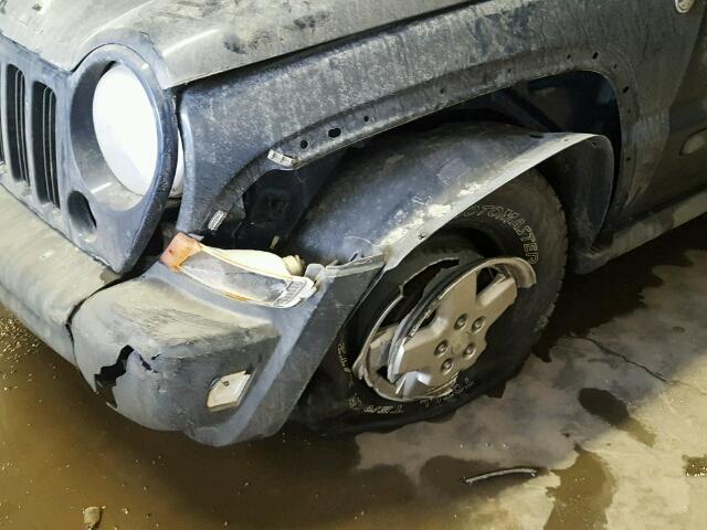 1J4GL48K37W676026 - 2007 JEEP LIBERTY SP BLUE photo 9