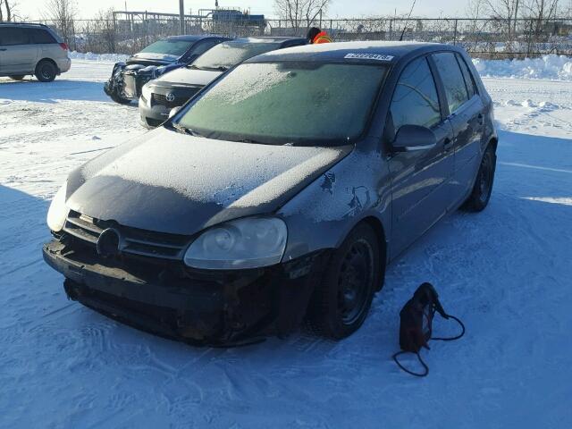 WVWCR71K67W157681 - 2007 VOLKSWAGEN RABBIT GRAY photo 2