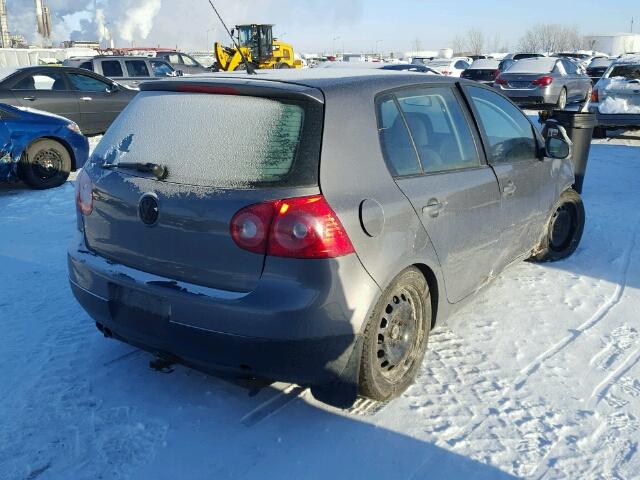 WVWCR71K67W157681 - 2007 VOLKSWAGEN RABBIT GRAY photo 4