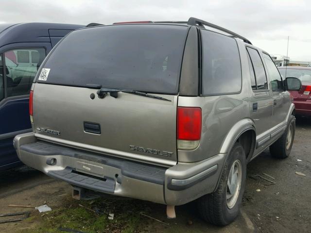 1GNDT13W1X2132785 - 1999 CHEVROLET BLAZER TAN photo 4