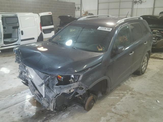 5XYKT4A25BG115536 - 2011 KIA SORENTO BA GREEN photo 2