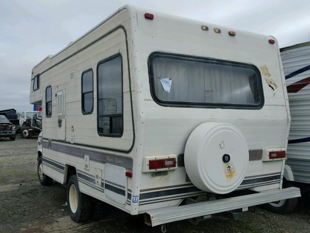 2GBJG31M4E4137864 - 1984 CHEVROLET WINNEBAGO WHITE photo 3