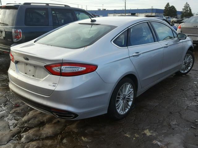 3FA6P0T94GR403849 - 2016 FORD FUSION SE SILVER photo 4