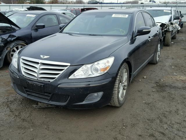 KMHGC4DF5BU133677 - 2011 HYUNDAI GENESIS 4. BLACK photo 2