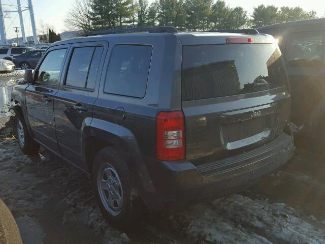 1C4NJPBB0ED785808 - 2014 JEEP PATRIOT SP GRAY photo 3