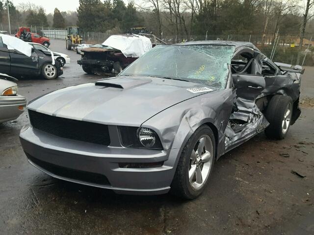 1ZVHT82H975367615 - 2007 FORD MUSTANG GT GRAY photo 2