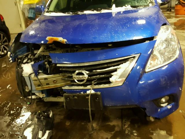 3N1CN7AP3DL834312 - 2013 NISSAN VERSA S BLUE photo 9