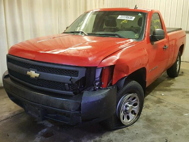 1GCEC14X47Z613285 - 2007 CHEVROLET SILVERADO RED photo 2